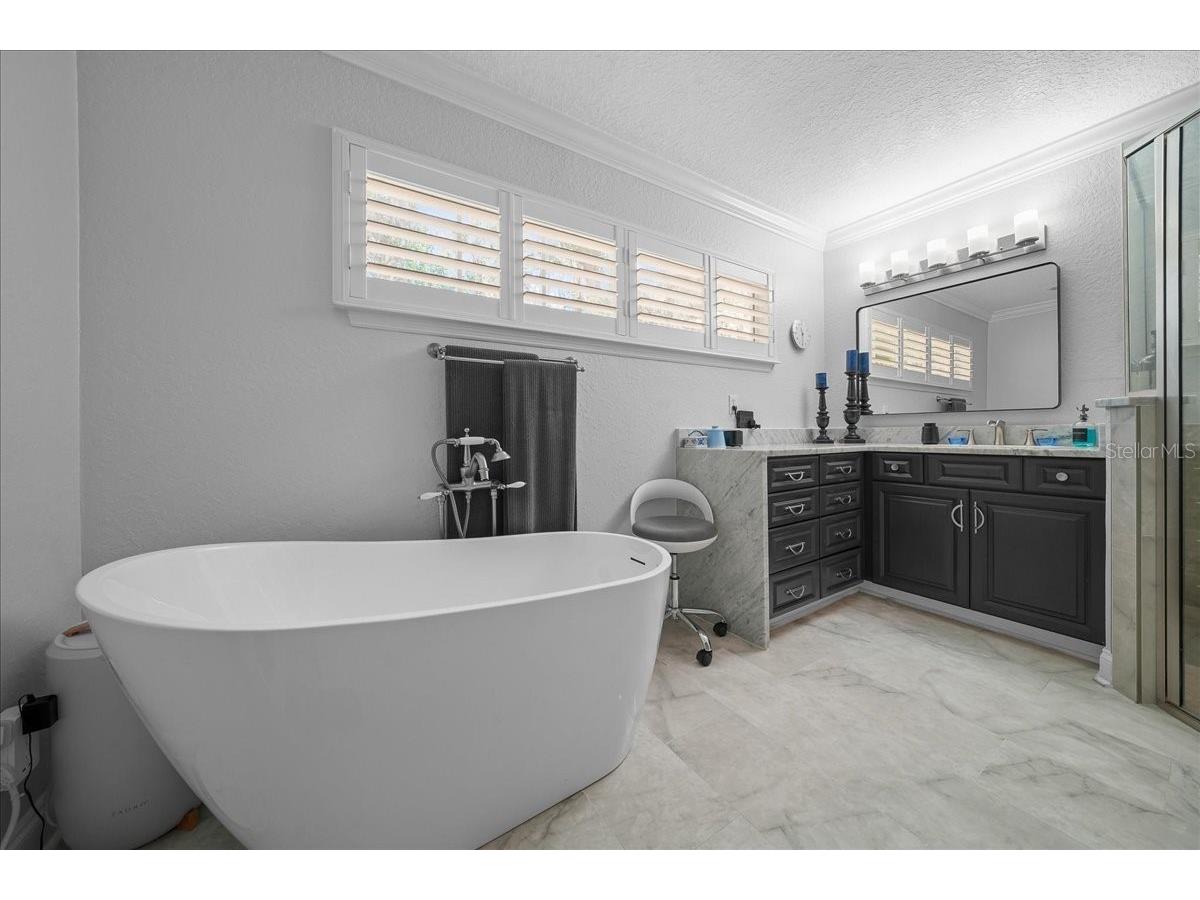 2323 SE 18th Circle Ocala FL 34471 OM719130 image40