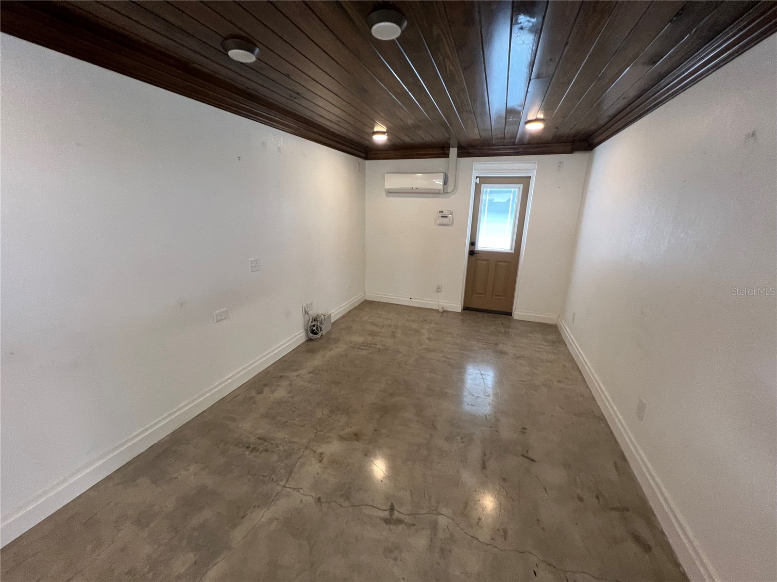 2323 W Aileen Street #BLDG 2 Tampa FL 33607 TB8475350 image14