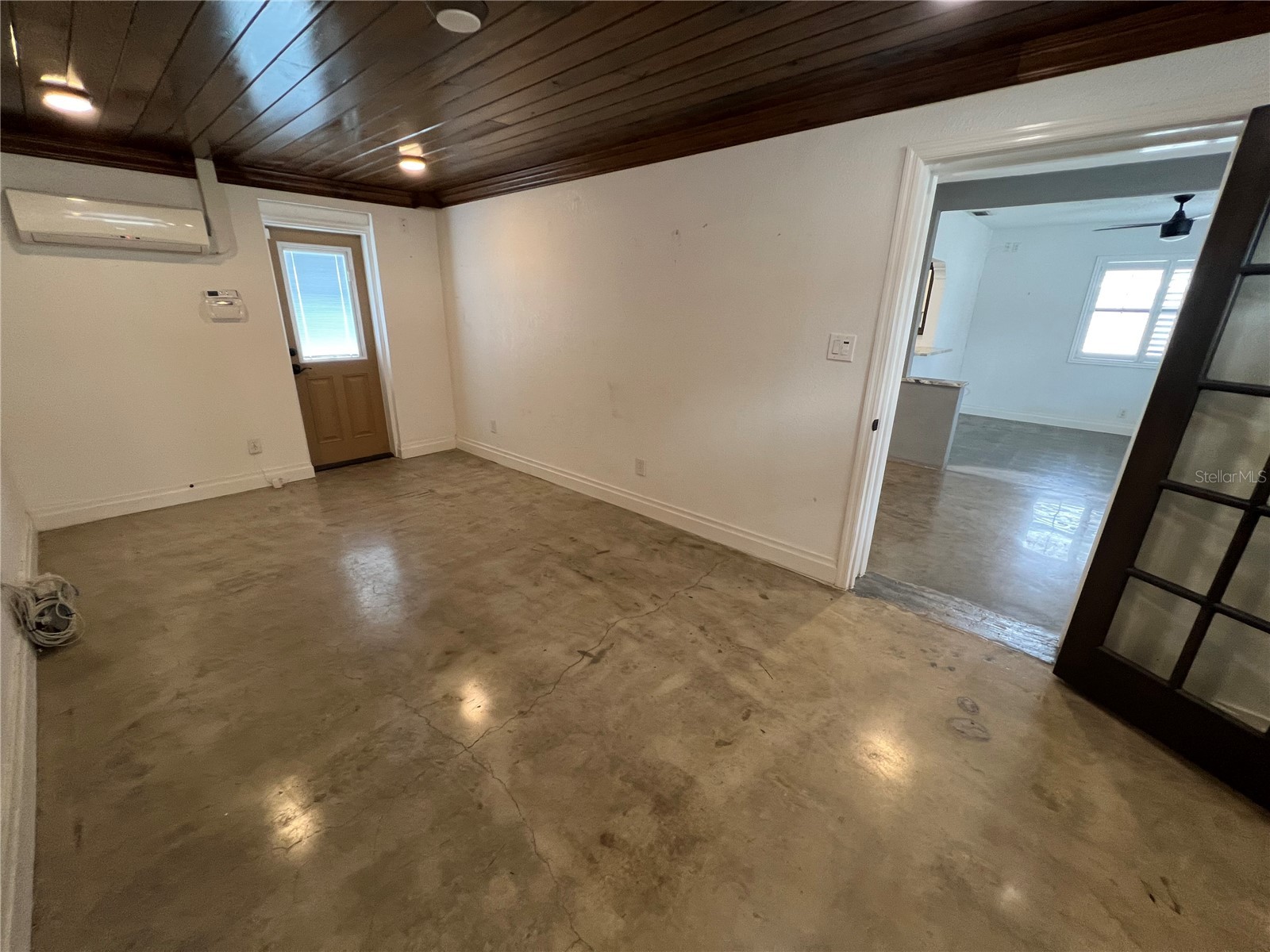 2323 W Aileen Street #BLDG 2 Tampa FL 33607 TB8475350 image16