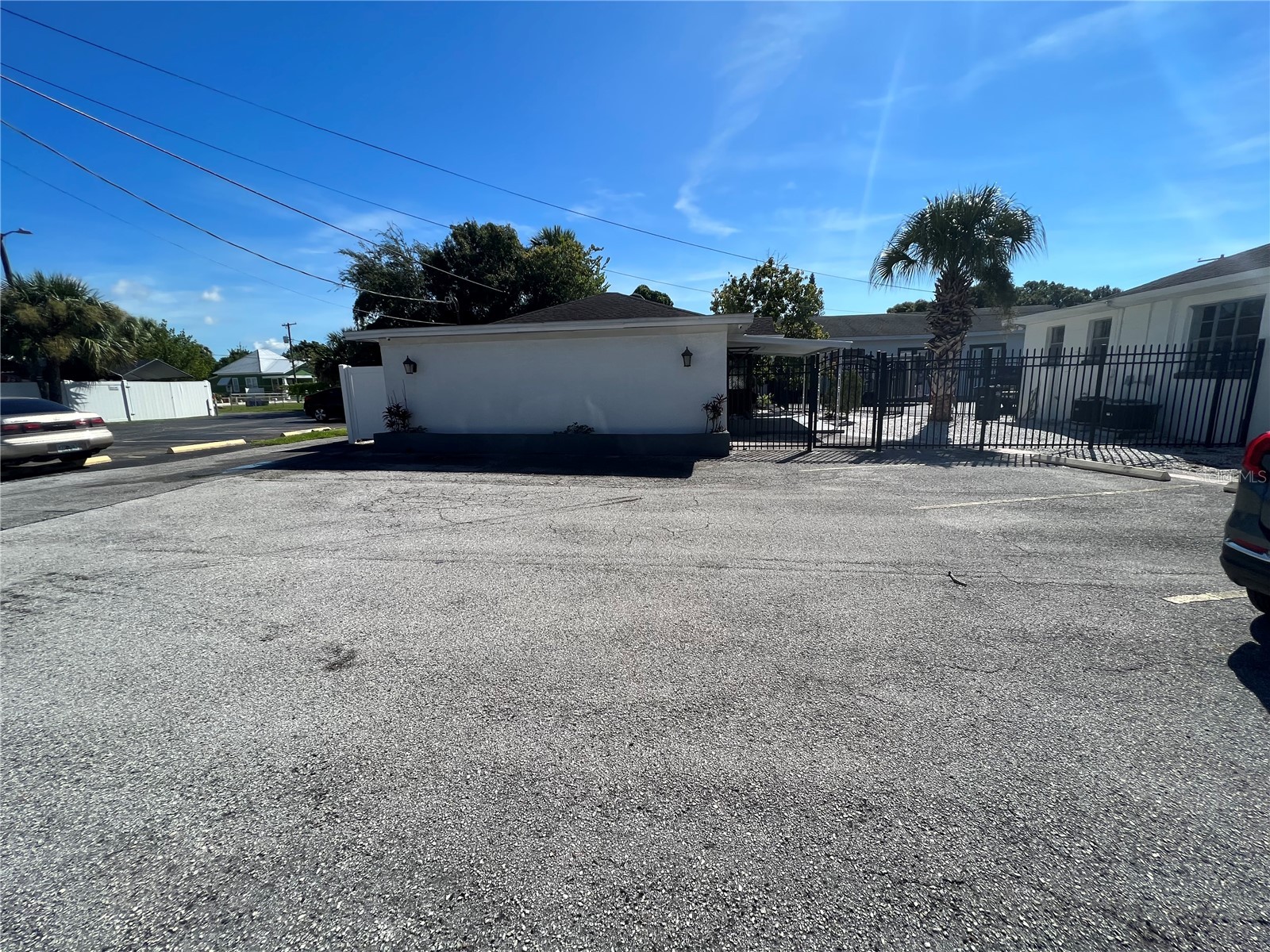 2323 W Aileen Street #BLDG 2 Tampa FL 33607 TB8475350 image4