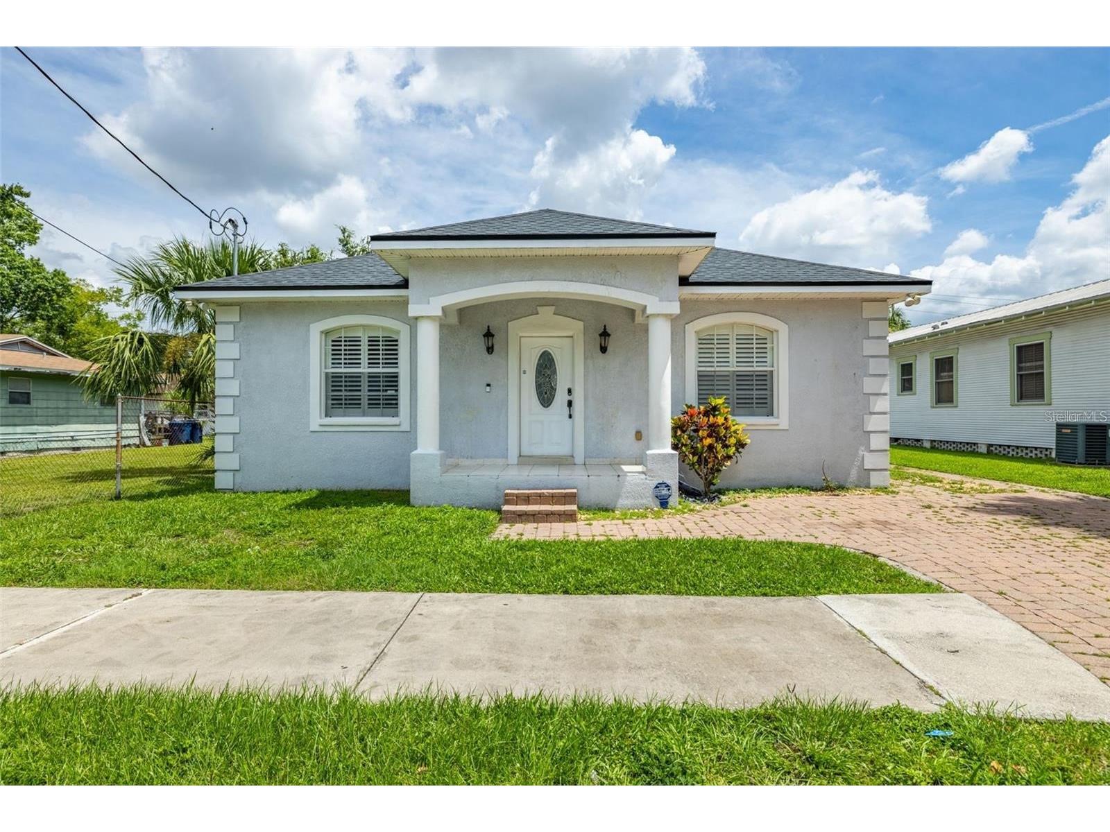 2323 W Cherry Street Tampa FL 33607 TB8498945 image1