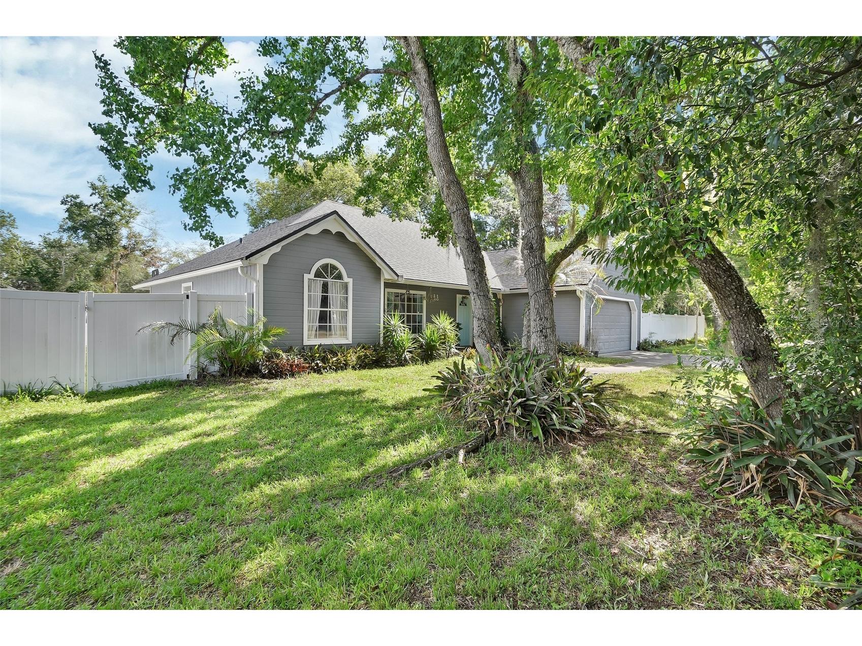 2323 W Magnolia Road Deland FL 32724 V4949437 image3