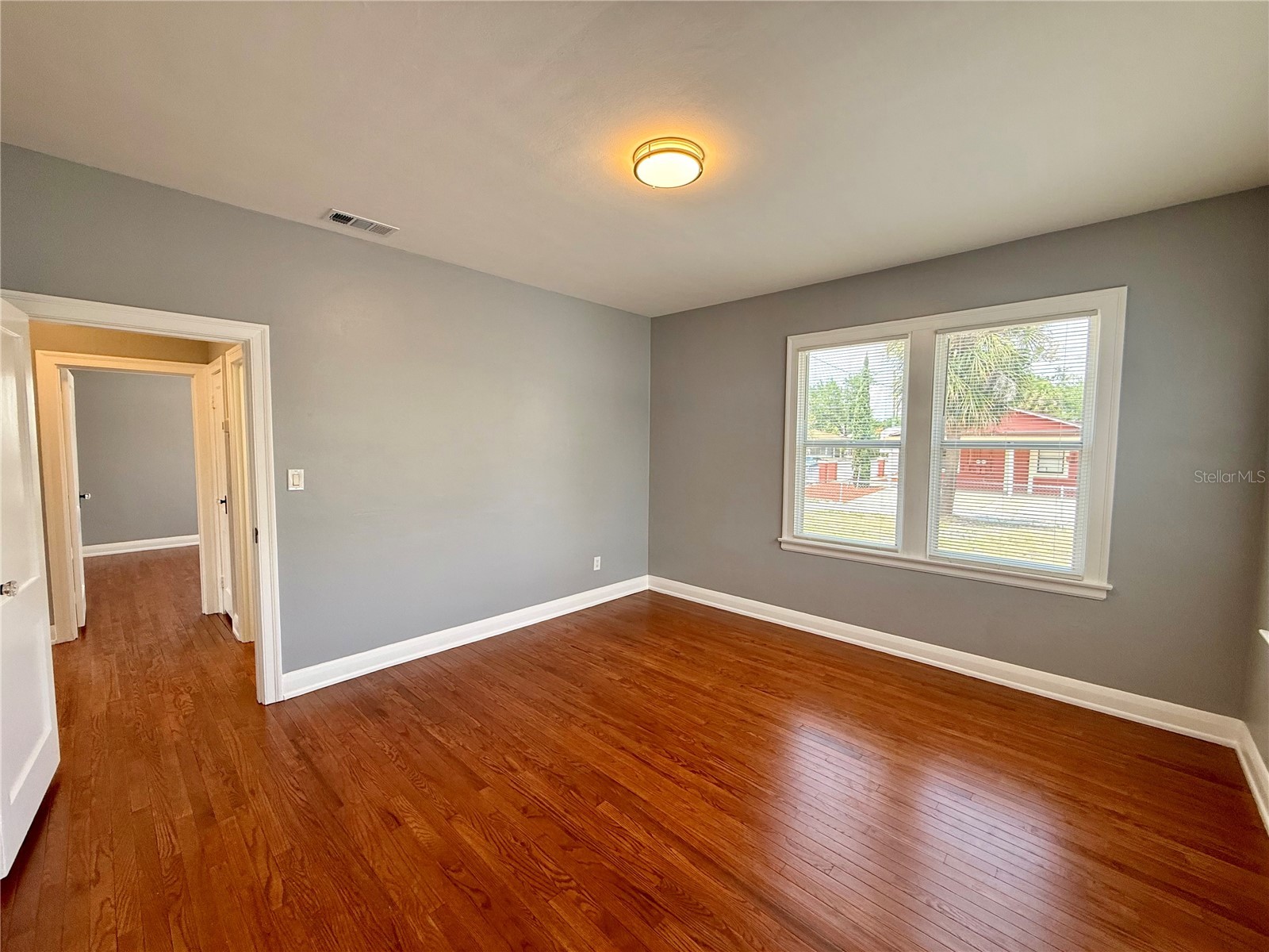 2323 W North B Street Tampa FL 33609 TB8505517 image18