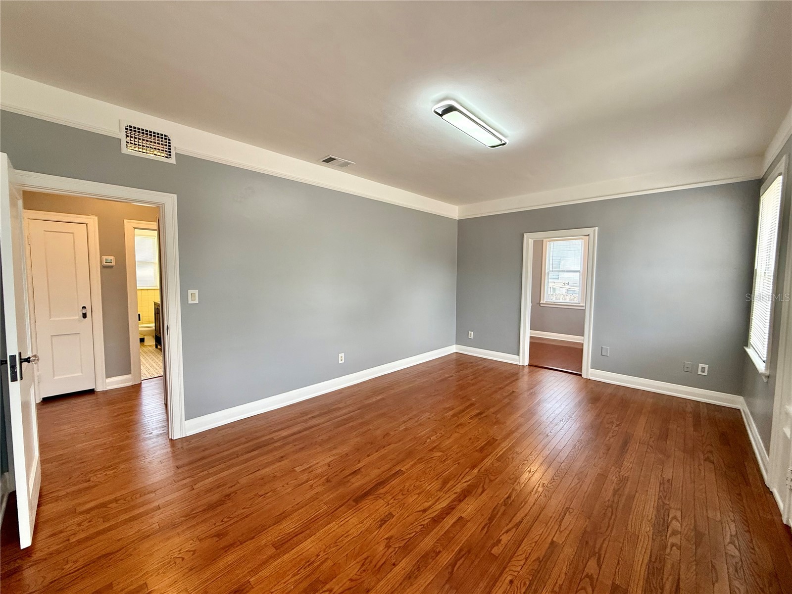 2323 W North B Street Tampa FL 33609 TB8505517 image3