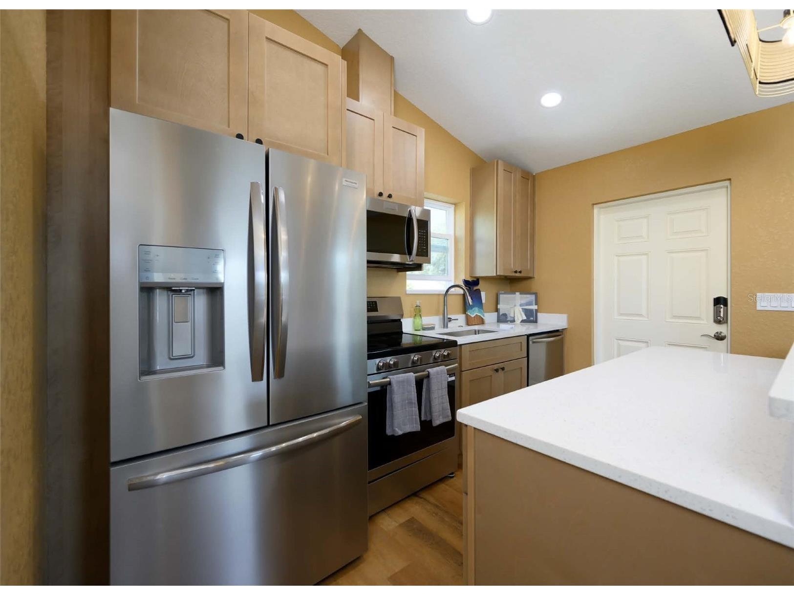 2324 1/2 Burlington Ave N N Saint Petersburg FL 33713 TB8528853 image4