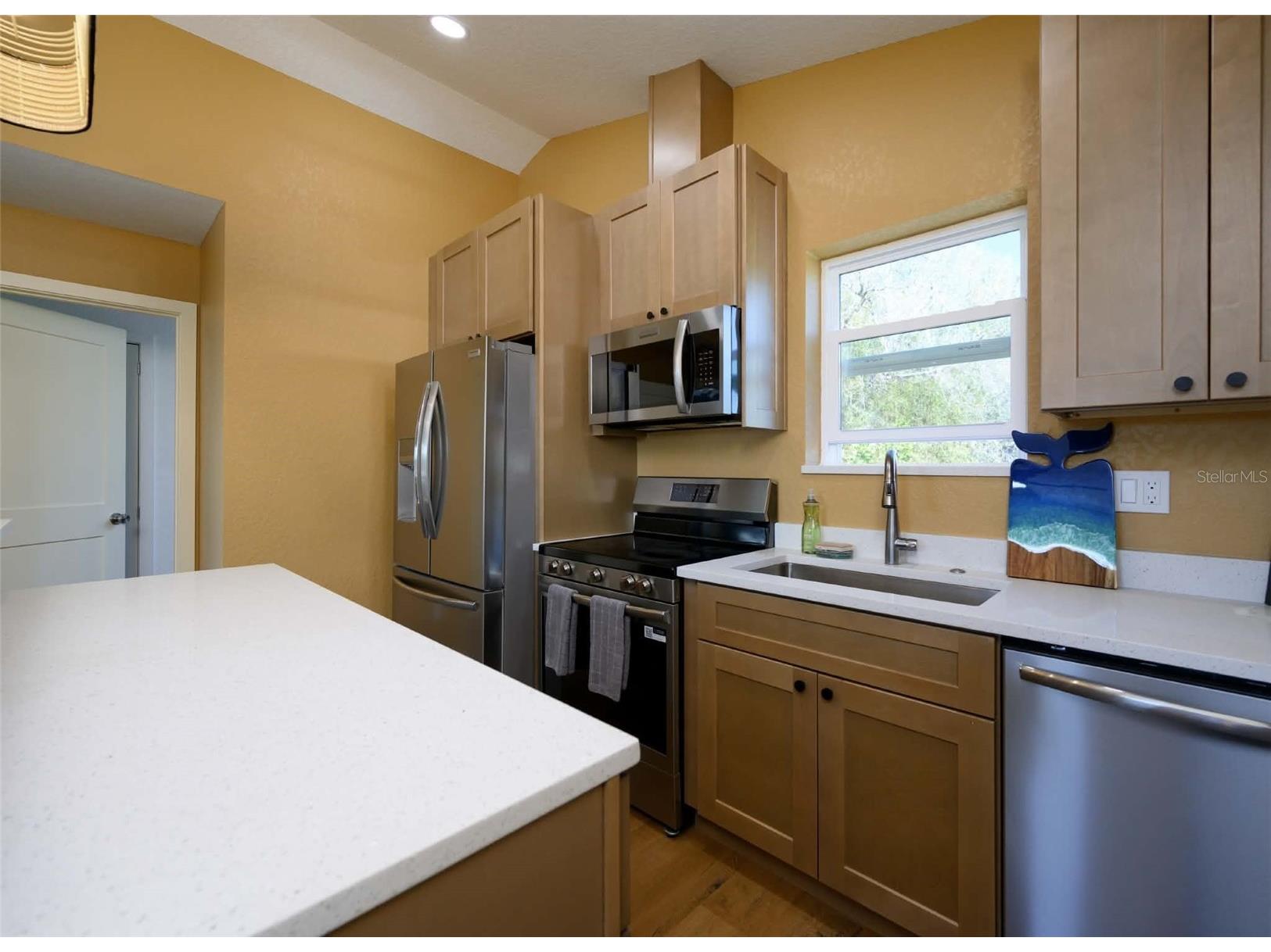 2324 1/2 Burlington Ave N N Saint Petersburg FL 33713 TB8528853 image5