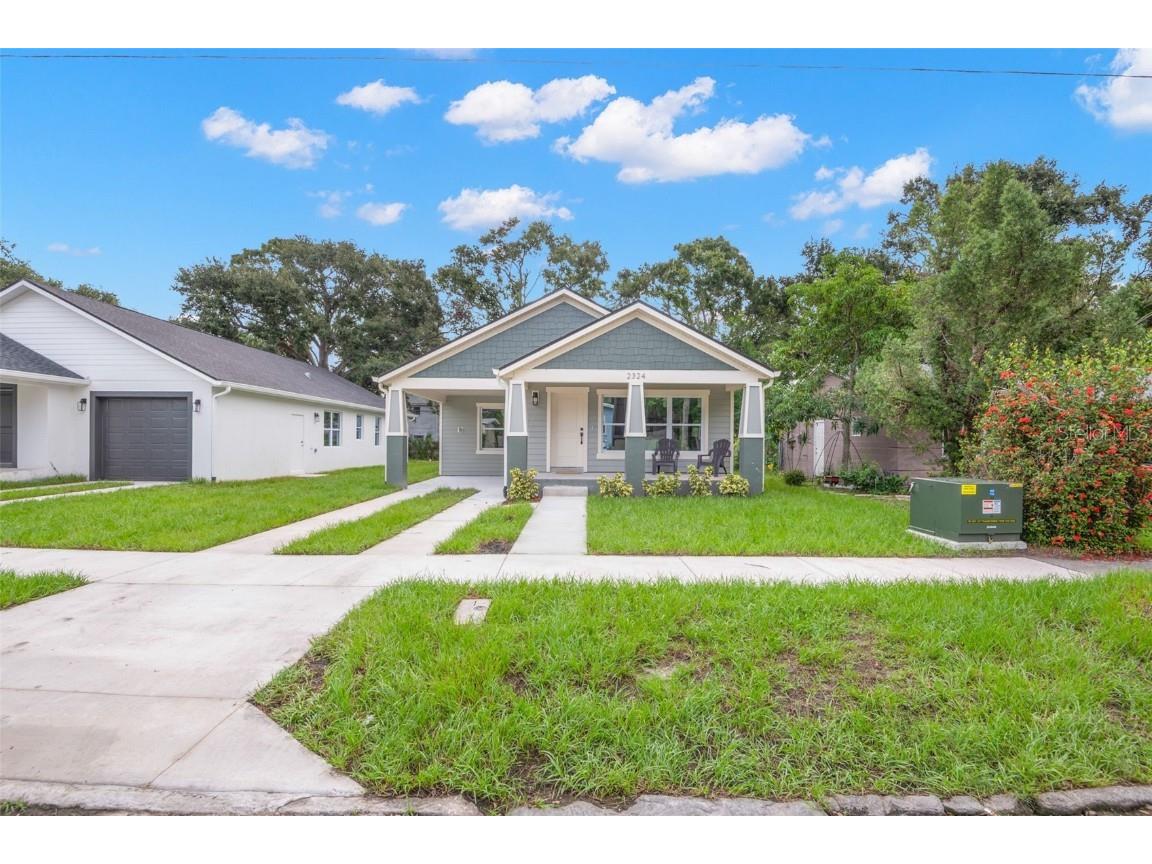 2324 13th Street S Saint Petersburg FL 33705 TB8426443 image1