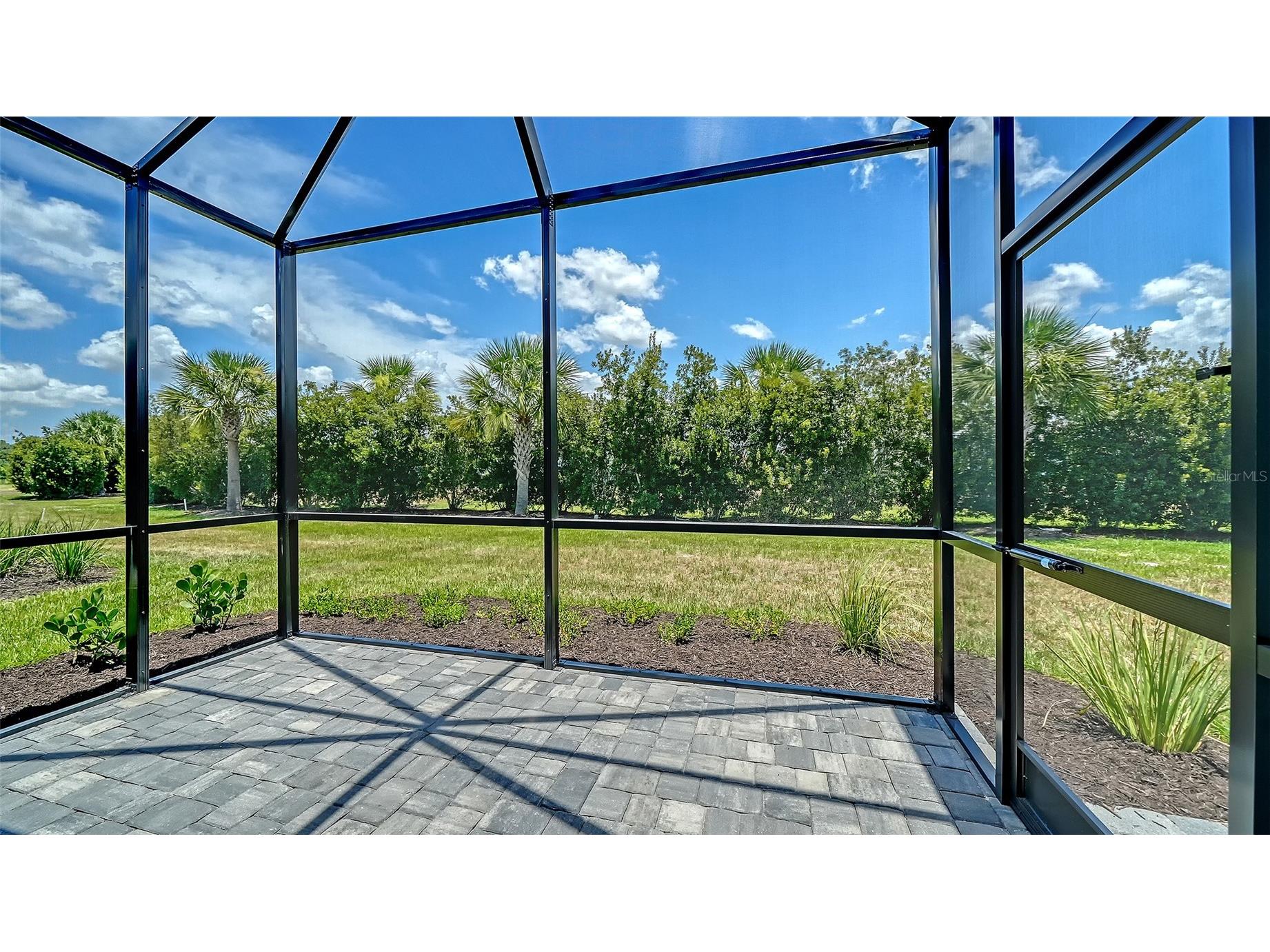 2324 Blue Mahoe Lane Sarasota FL 34240 A4700142 image11
