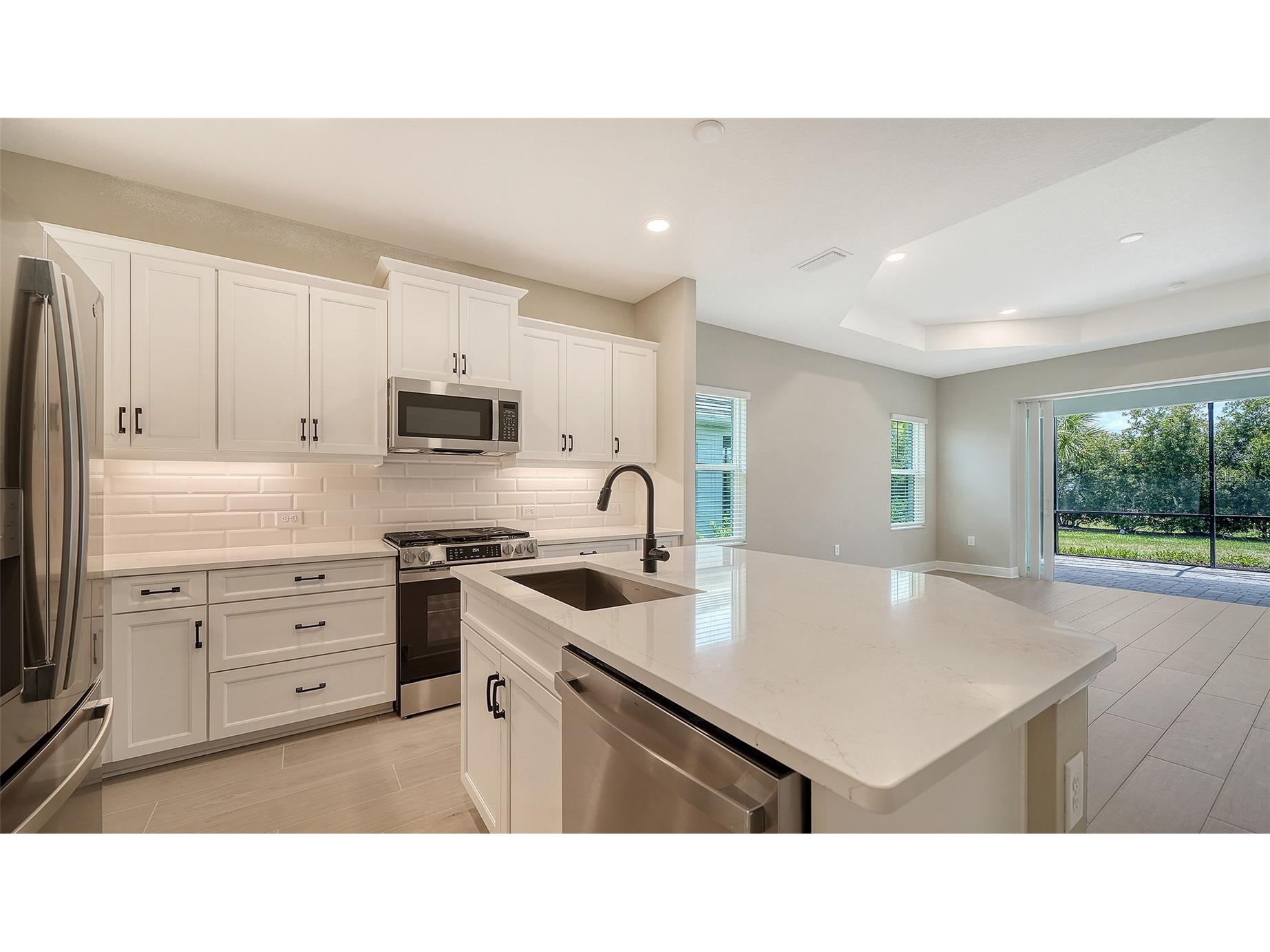 2324 Blue Mahoe Lane Sarasota FL 34240 A4700142 image19