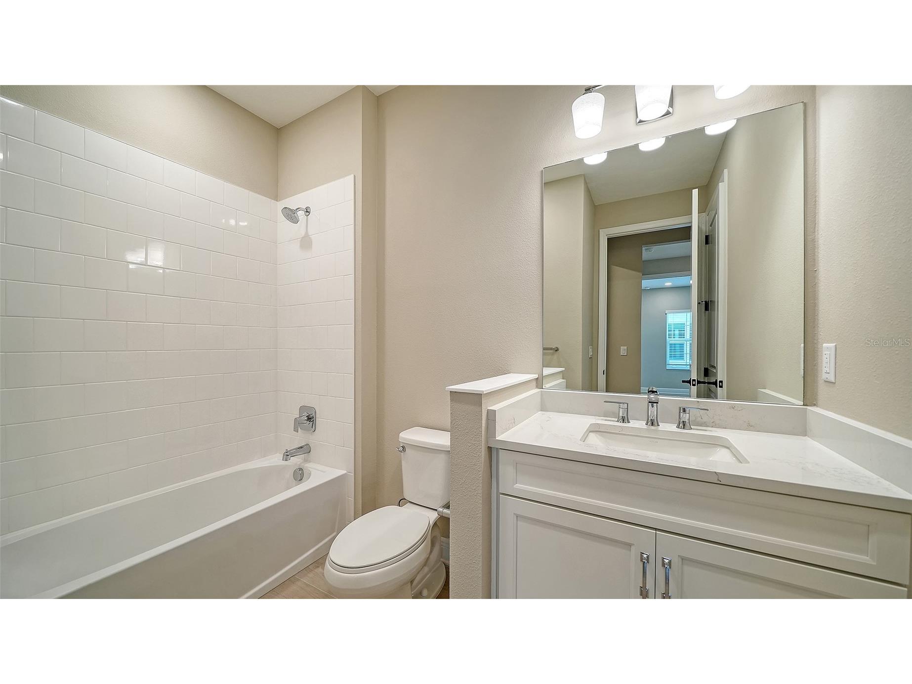 2324 Blue Mahoe Lane Sarasota FL 34240 A4700142 image34