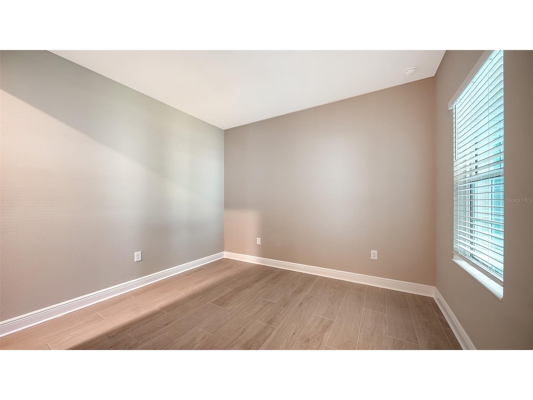 2324 Blue Mahoe Lane Sarasota FL 34240 A4700142 image35