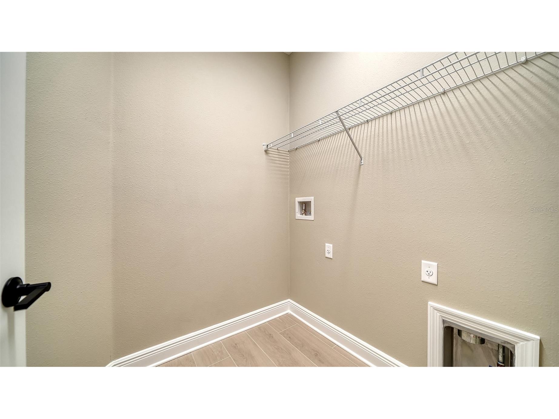 2324 Blue Mahoe Lane Sarasota FL 34240 A4700142 image38