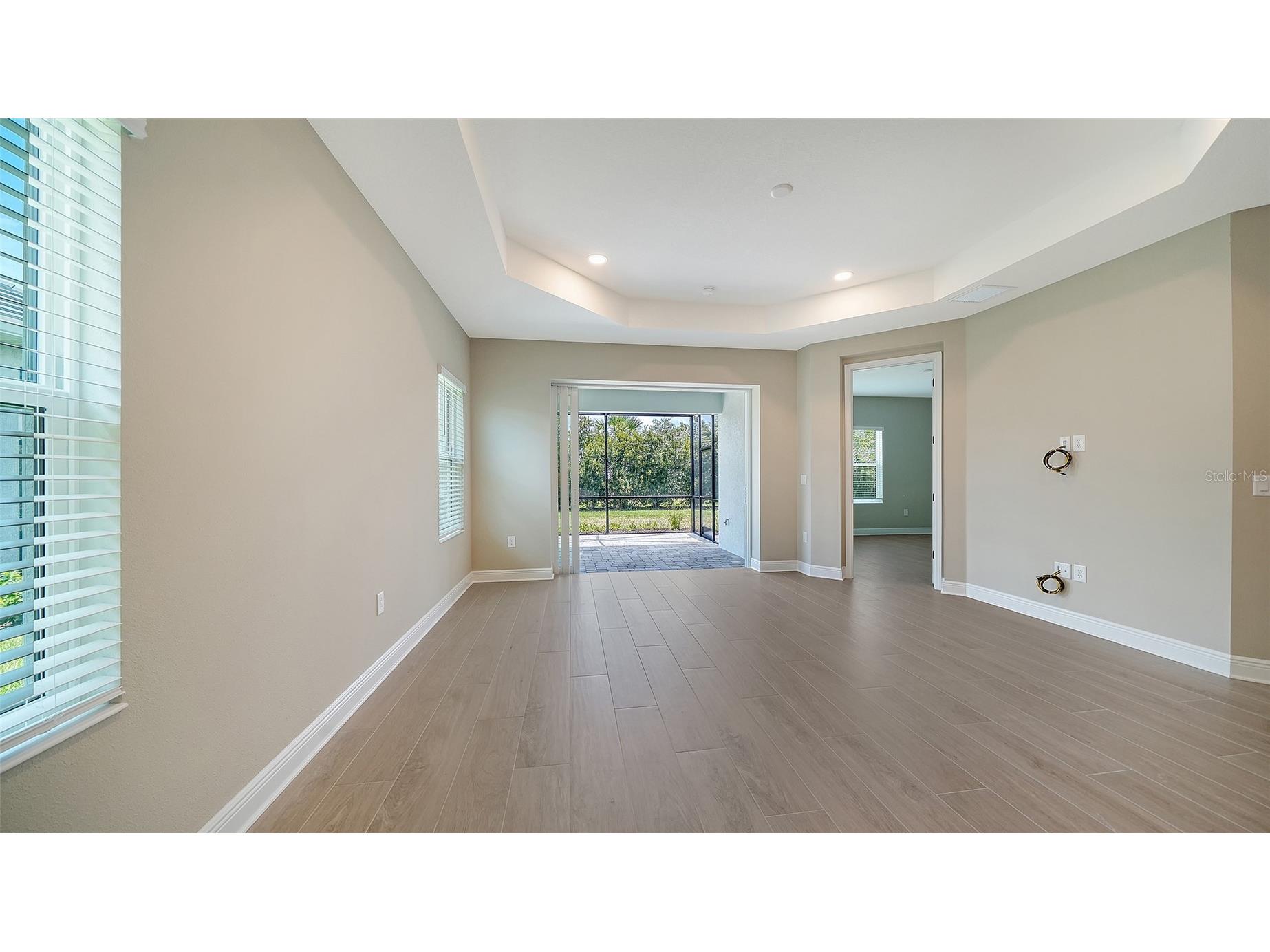 2324 Blue Mahoe Lane Sarasota FL 34240 A4700142 image7