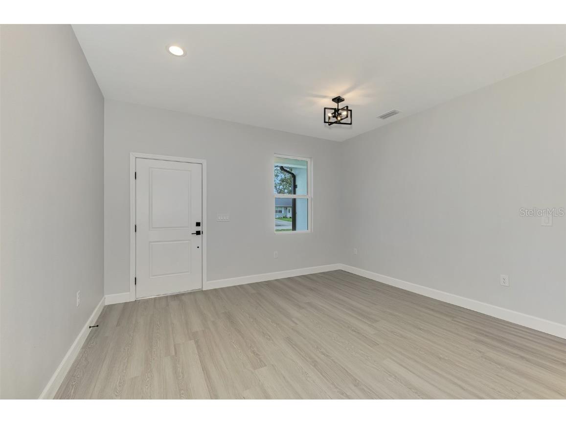 2324 Fintonrod Street Port Charlotte FL 33948 C7514136 image4