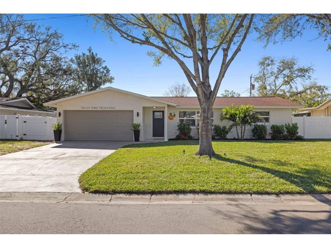 2324 Middlecoff Drive Dunedin FL 34698 TB8358969 image1