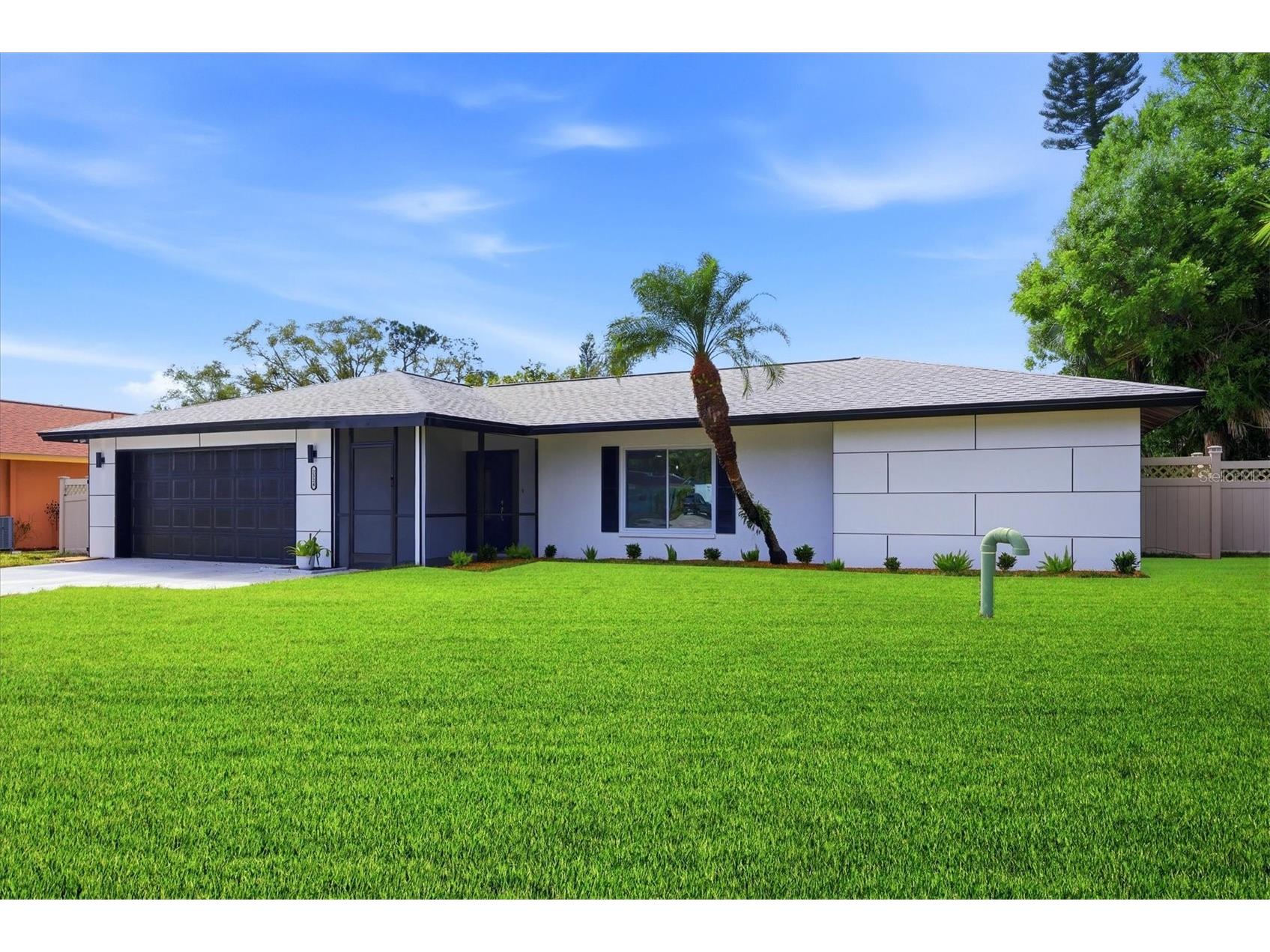 2324 Riverwood Pines Drive Sarasota FL 34231 N6143475 image1