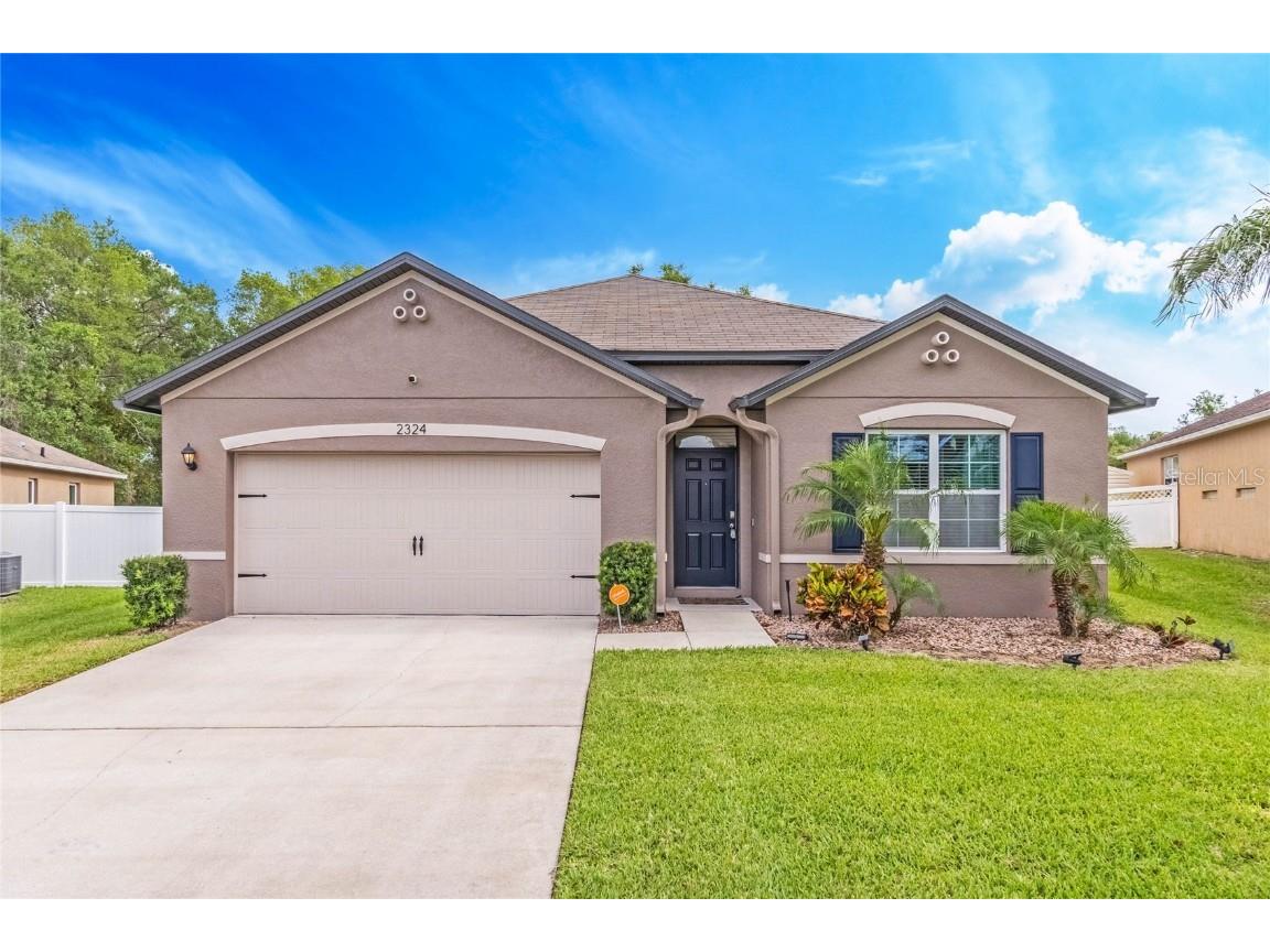 2324 Valhalla Drive Tavares FL 32778 O6105280 image1
