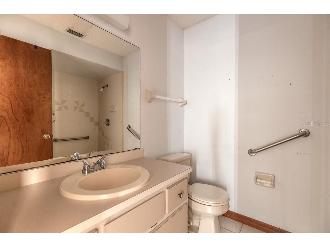 2325 Date Palm Drive Edgewater FL 32141 V4946555 image13