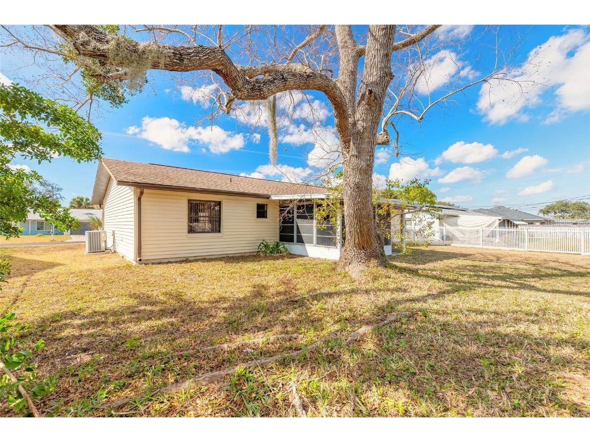 2325 Date Palm Drive Edgewater FL 32141 V4946555 image21