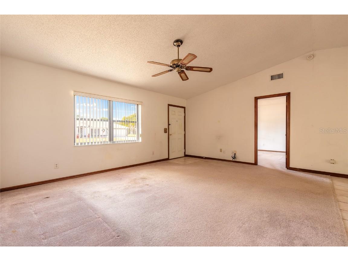 2325 Date Palm Drive Edgewater FL 32141 V4946555 image5