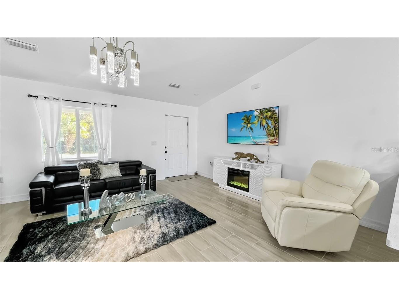 2325 Hanford Lane North Port FL 34288 C7504705 image3