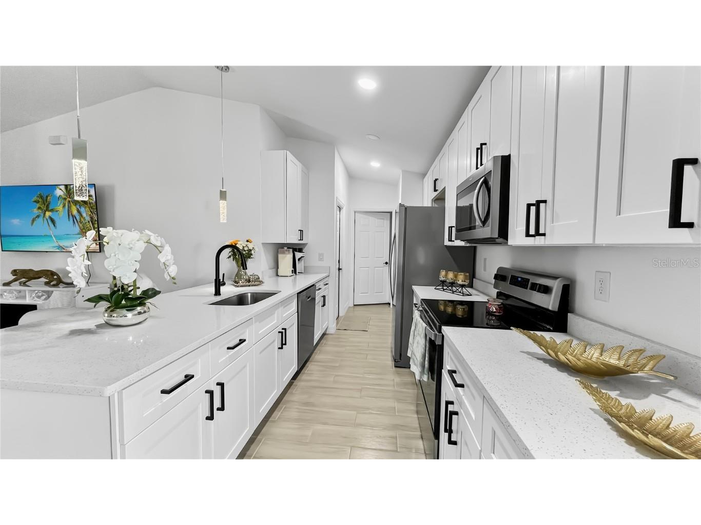 2325 Hanford Lane North Port FL 34288 C7504705 image8