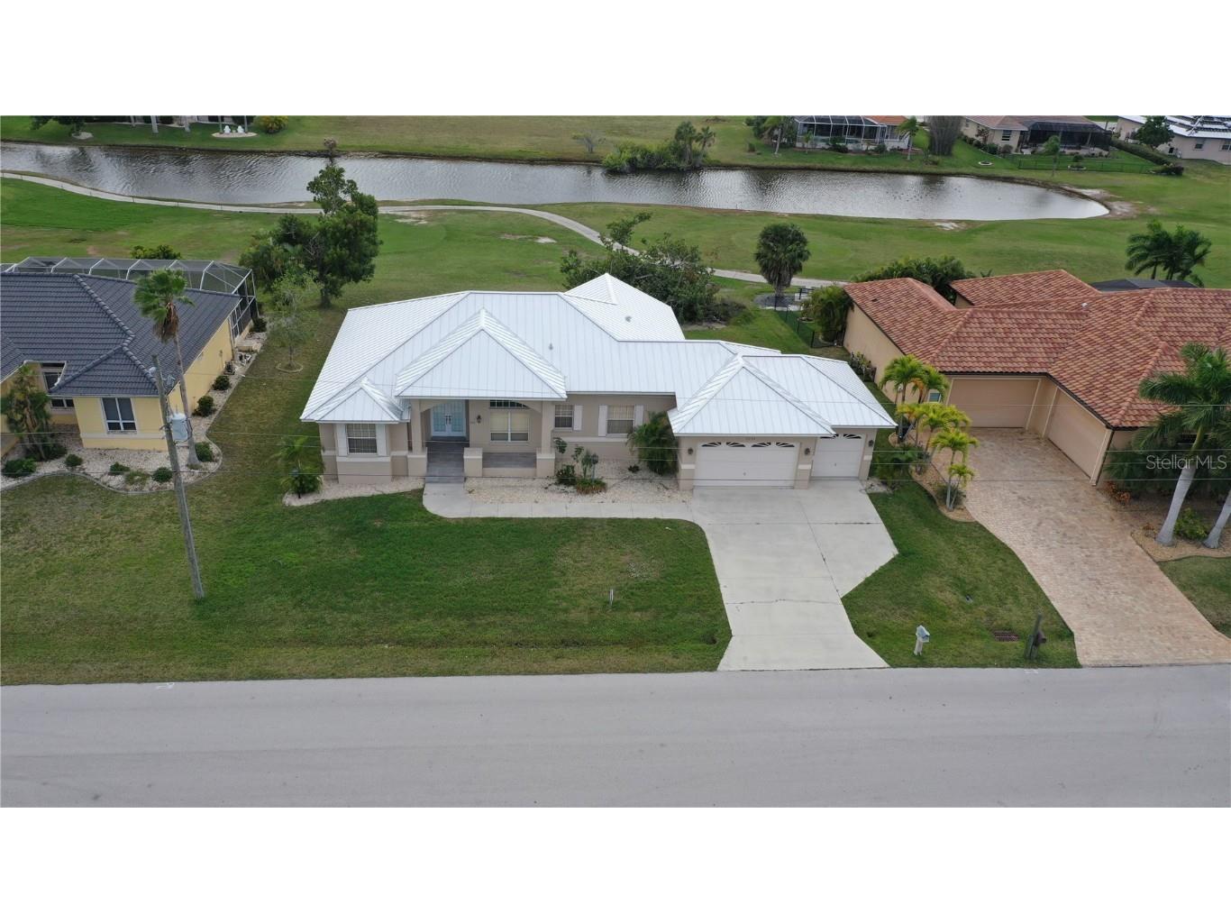 2325 Padre Island Drive Punta Gorda FL 33950 C7491807 image1