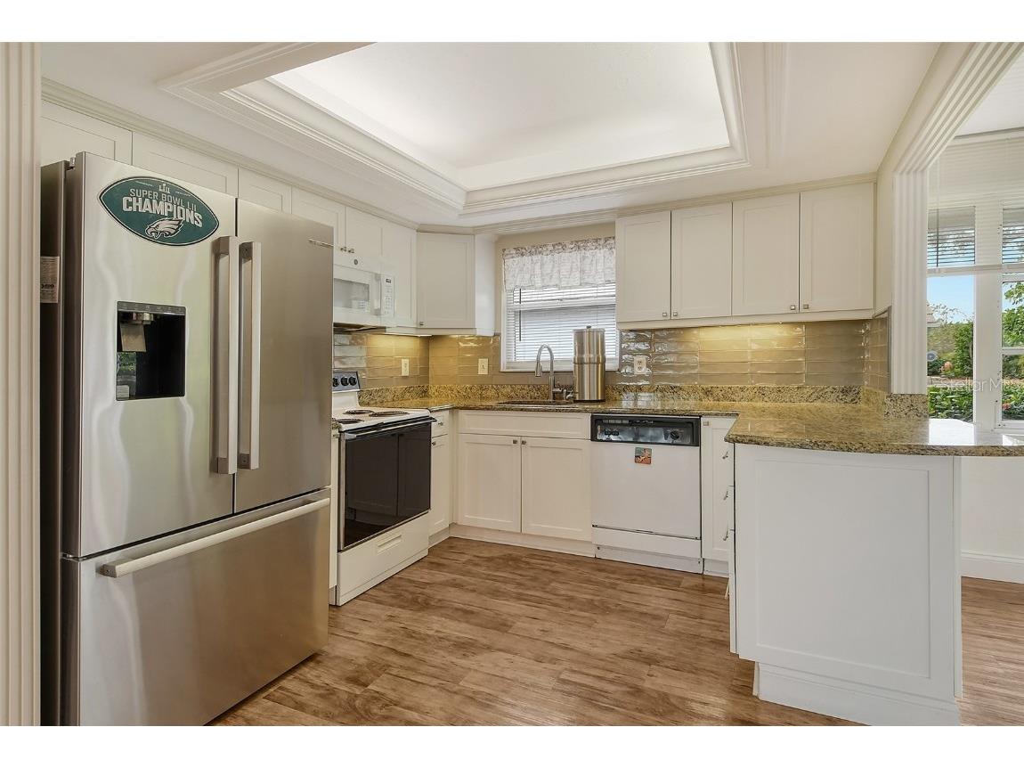 2325 Riverbluff Parkway #V247 Sarasota FL 34231 A4636607 image12