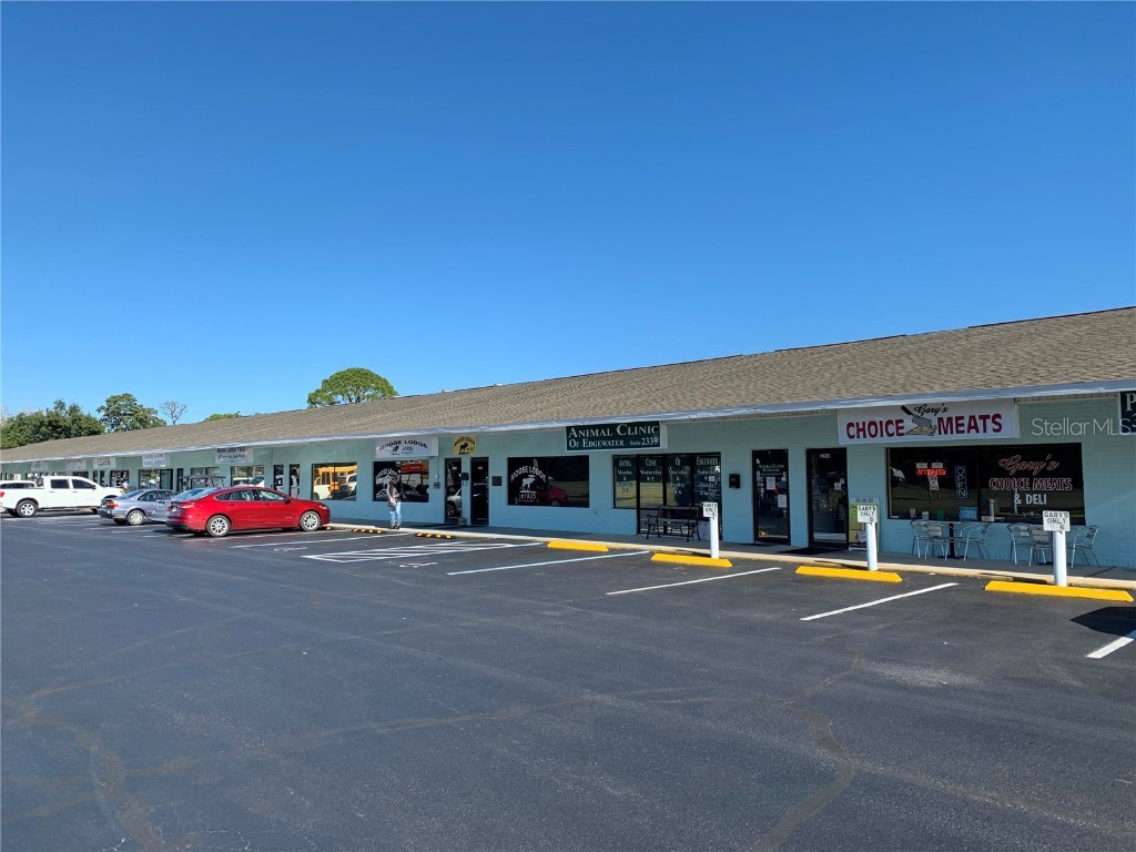 2325 S Ridgewood Avenue Edgewater FL 32141 V4928979 image1