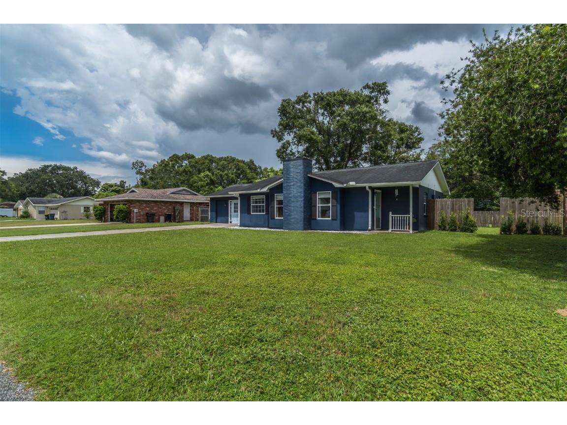 2325 York Place Lakeland FL 33810 T3470982 image1