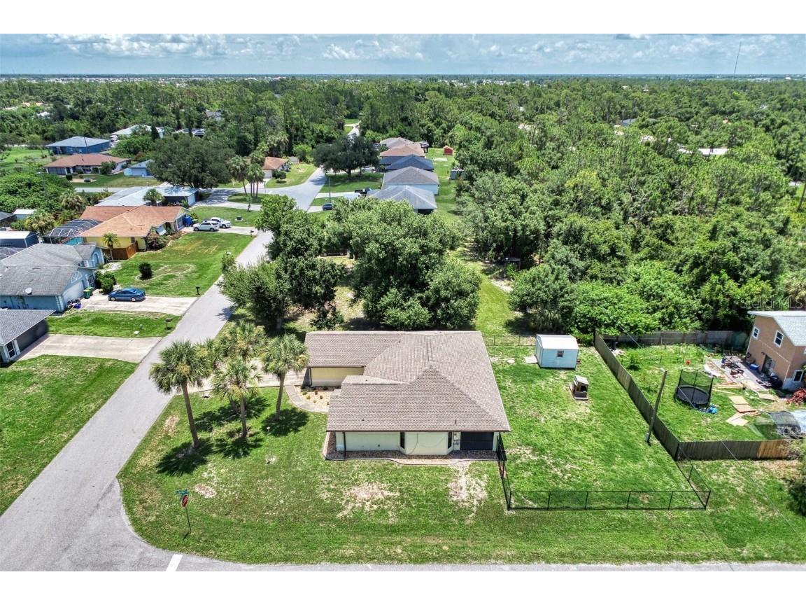 23255 Burlingame Avenue Punta Gorda FL 33980 C7516953 image47