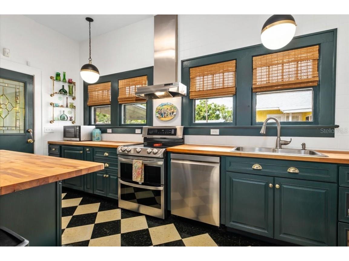 2326 2nd Avenue E Bradenton FL 34208 A4648297 image12