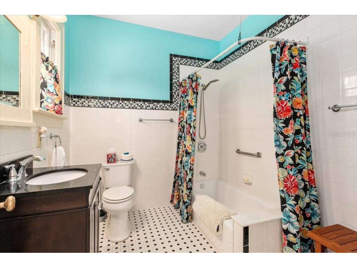 2326 2nd Avenue E Bradenton FL 34208 A4648297 image32