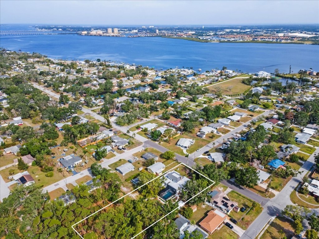 2326 2nd Avenue E Bradenton FL 34208 A4648297 image86