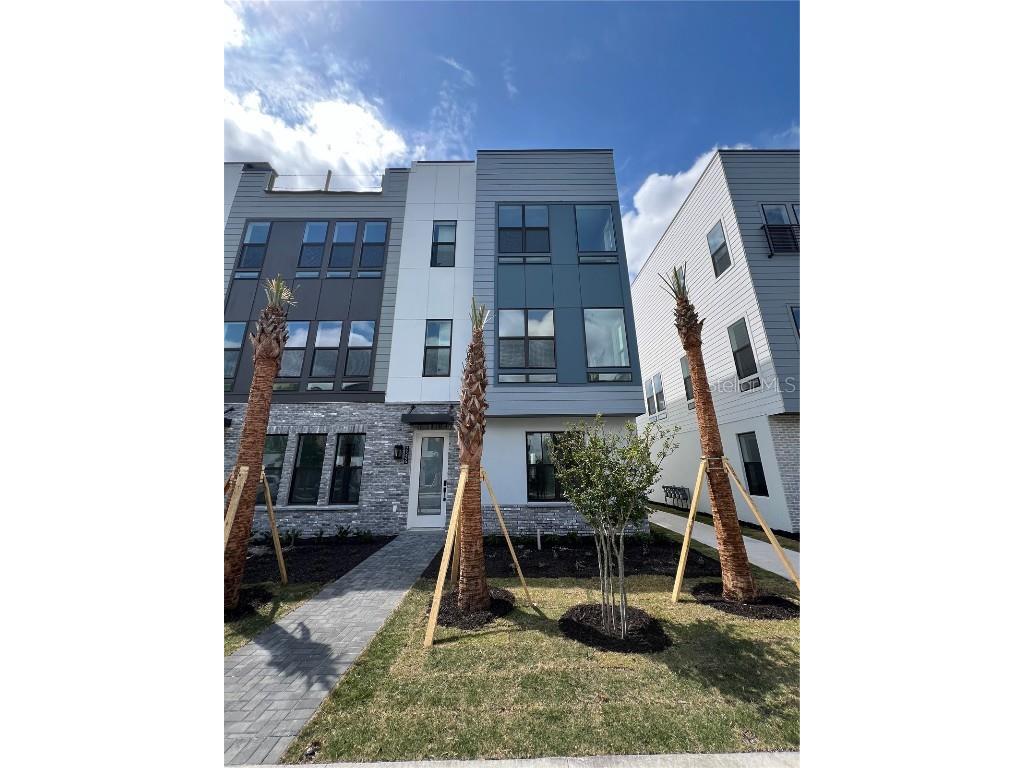 2326 Brix Streets Orlando FL 32804 O6168418 image1