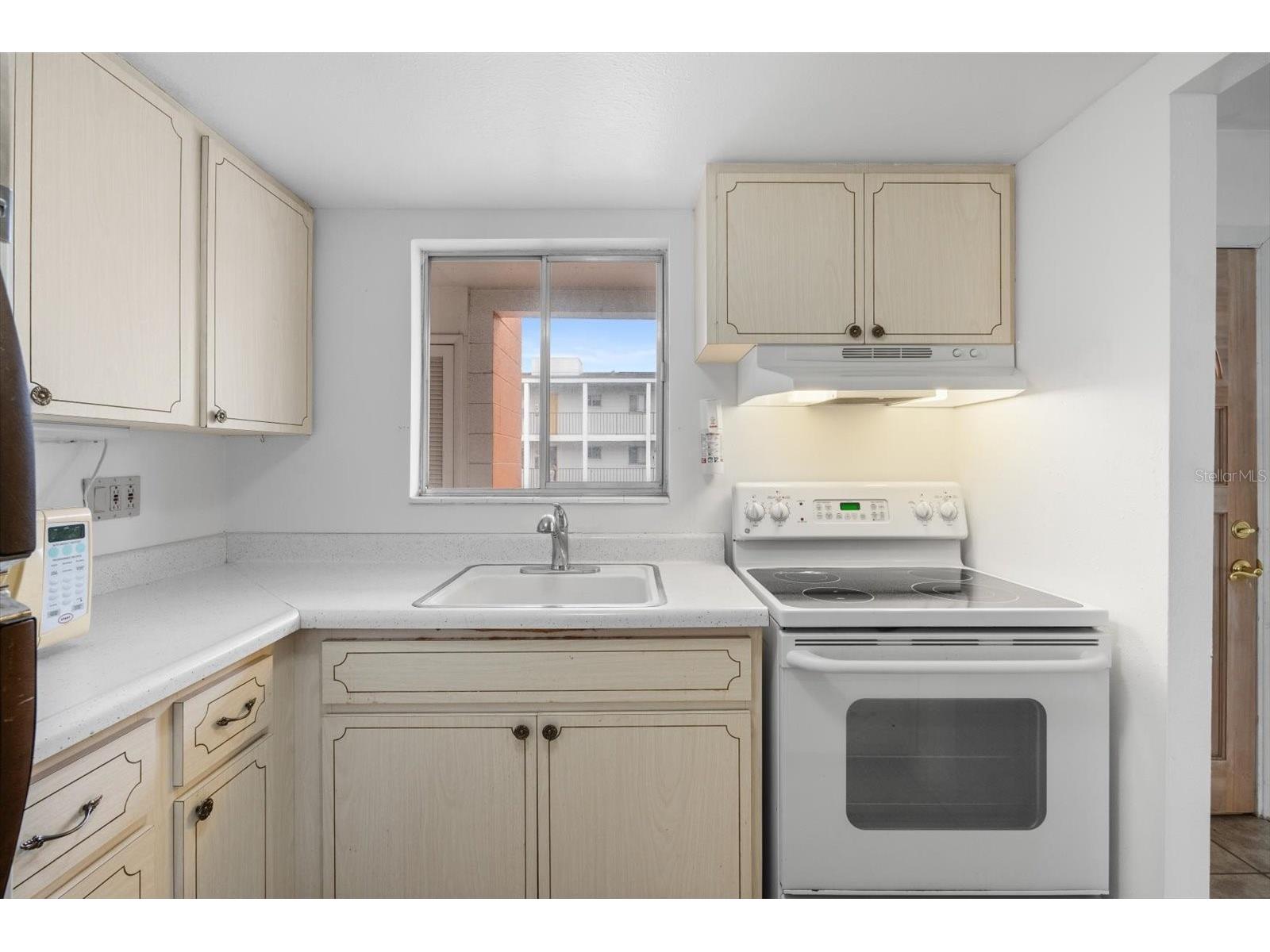 2326 Canal Drive #G25 Bradenton FL 34207 A4693449 image18