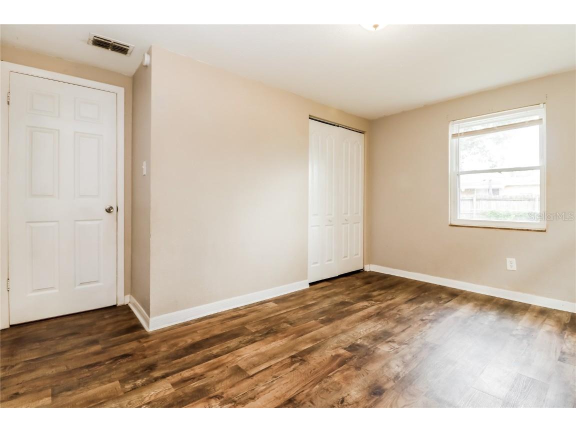 2326 E 111th Avenue Tampa FL 33612 O6341059 image9