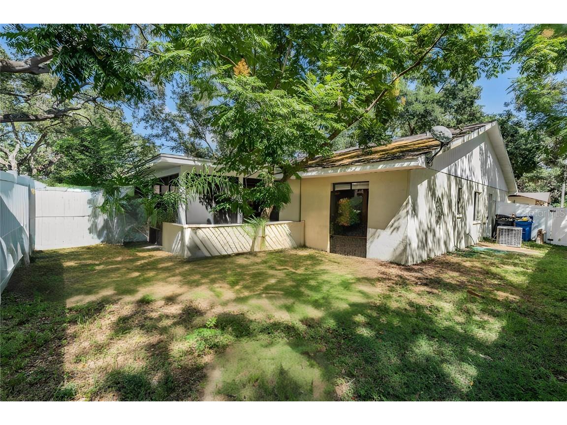 2326 Forrest Crest Circle Lutz FL 33549 TB8431059 image21