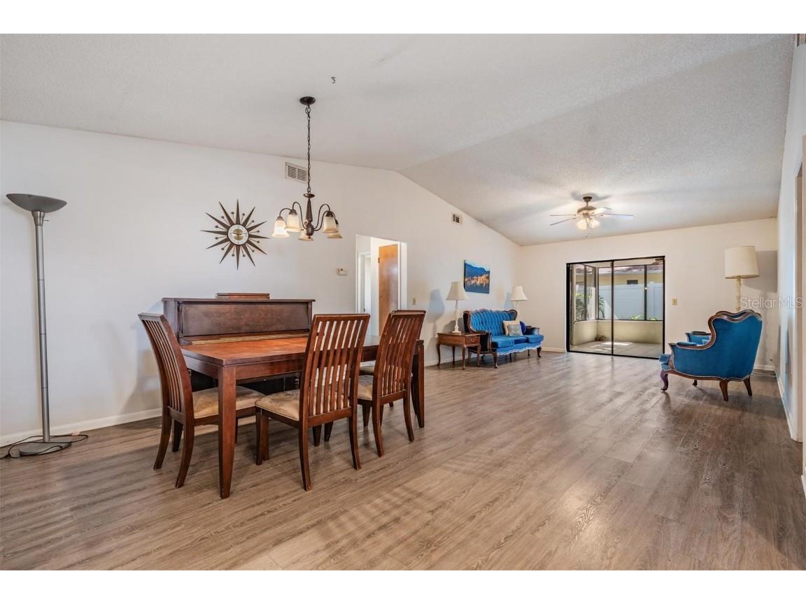 2326 Forrest Crest Circle Lutz FL 33549 TB8431059 image6