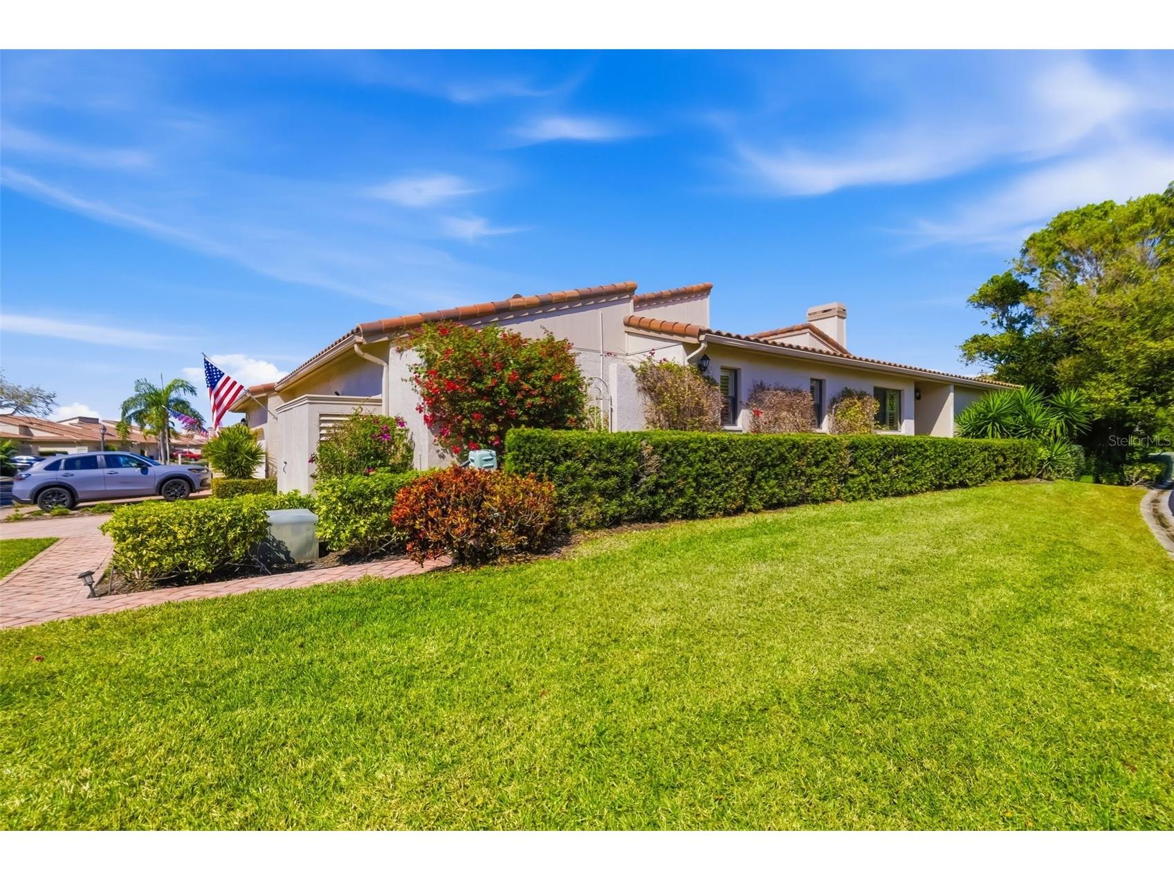 2326 Harbour Oaks Drive Longboat Key FL 34228 A4683180 image1