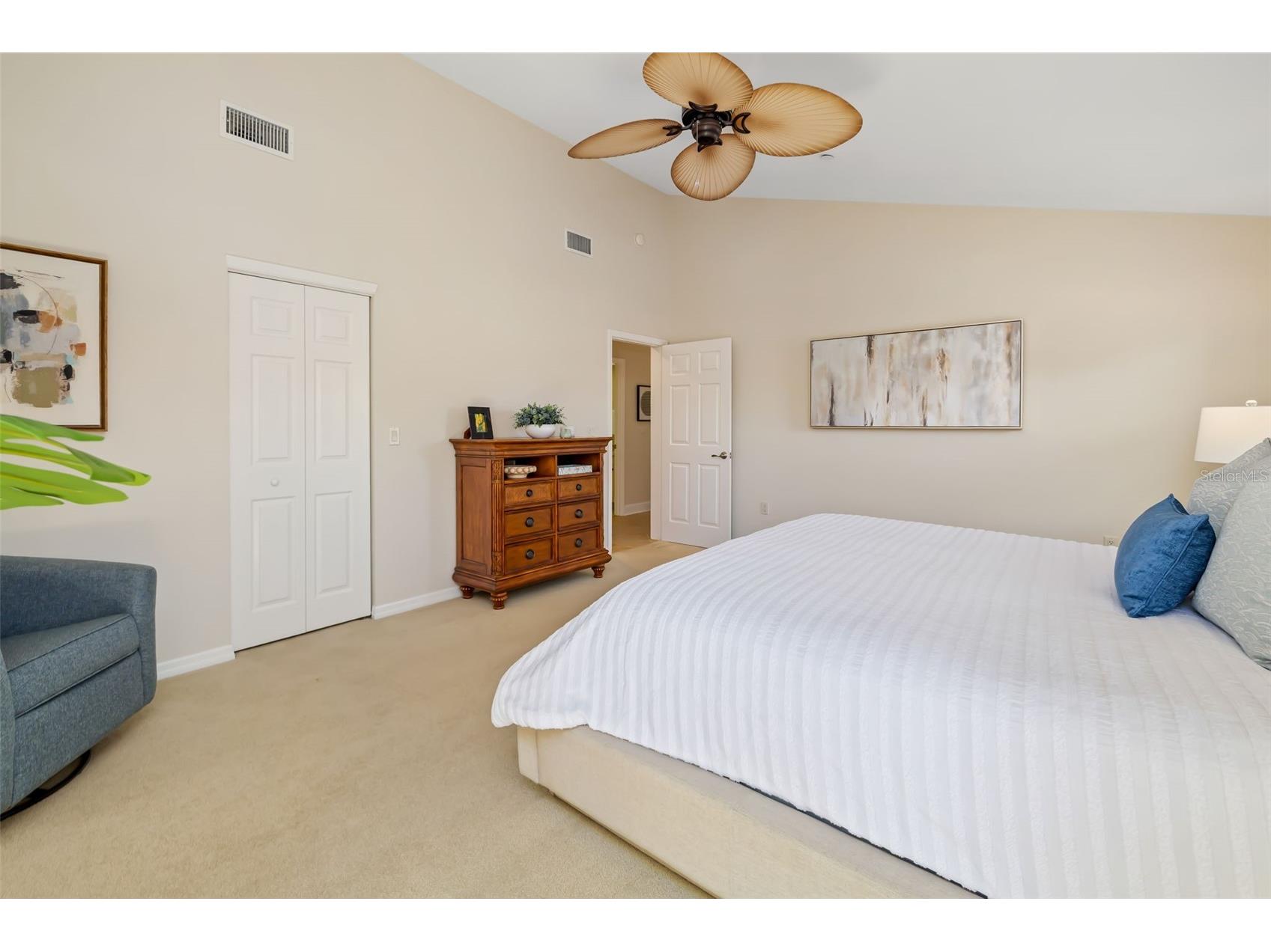2326 Harbour Oaks Drive Longboat Key FL 34228 A4683180 image13