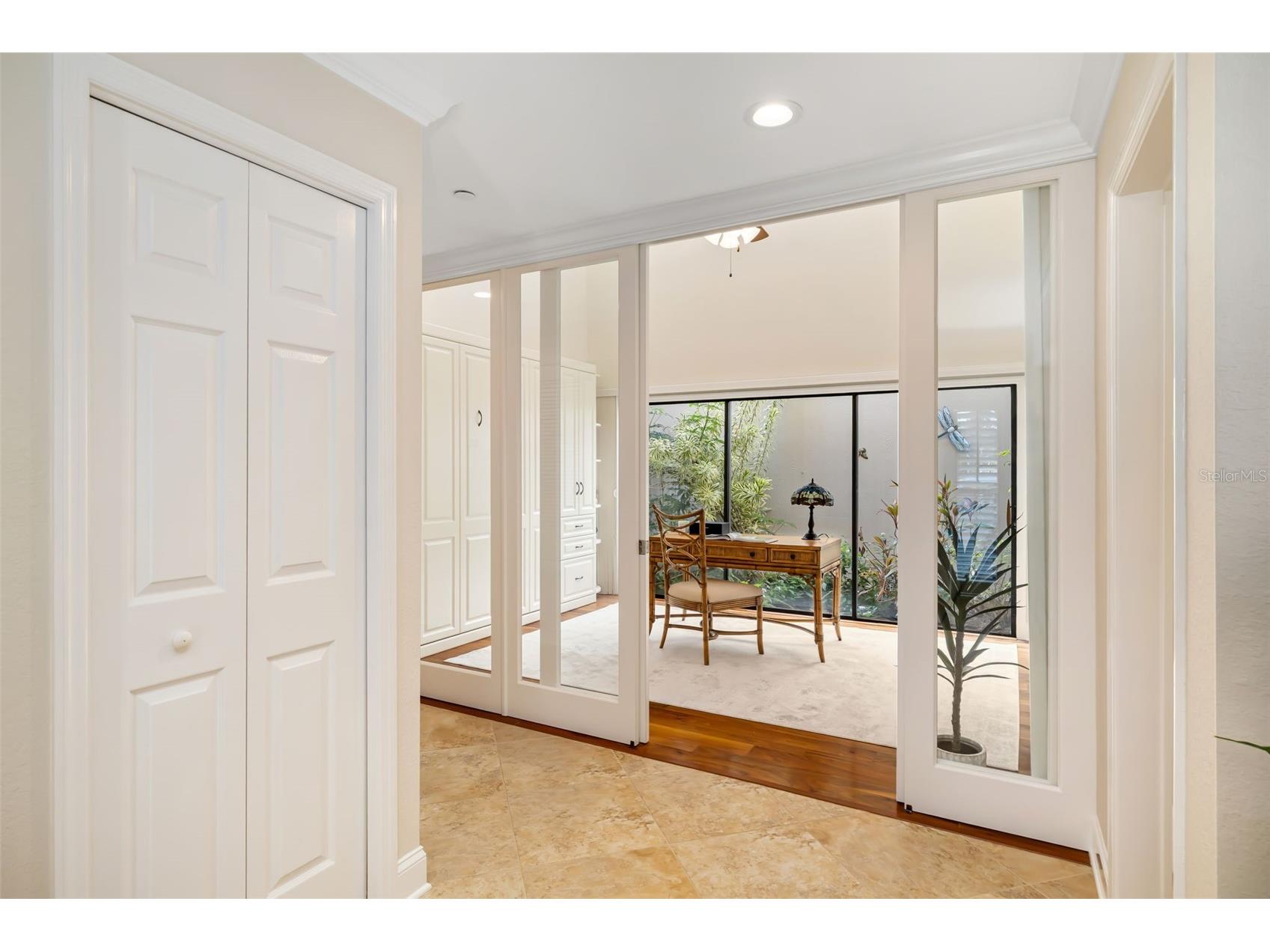 2326 Harbour Oaks Drive Longboat Key FL 34228 A4683180 image14
