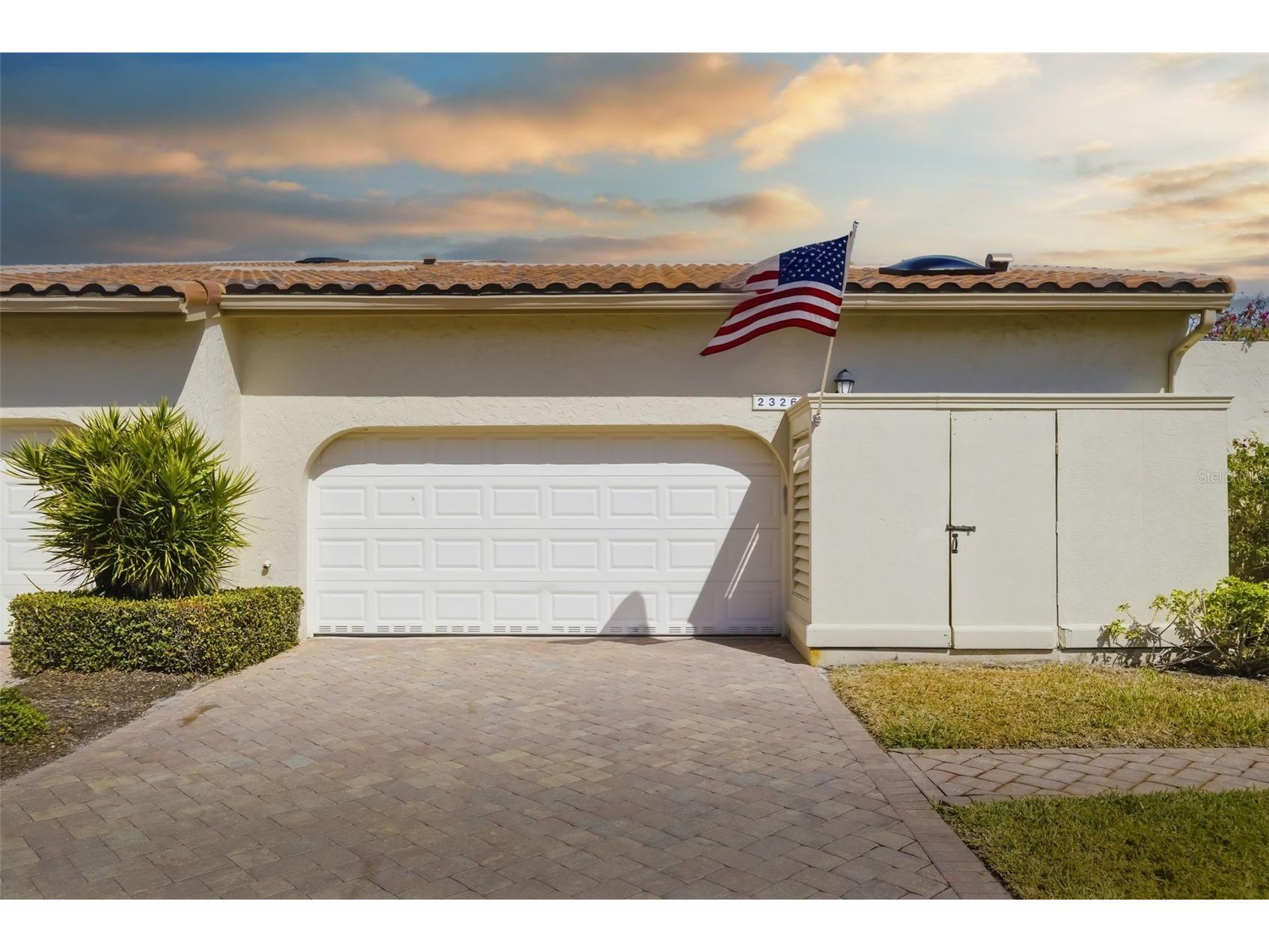 2326 Harbour Oaks Drive Longboat Key FL 34228 A4683180 image2