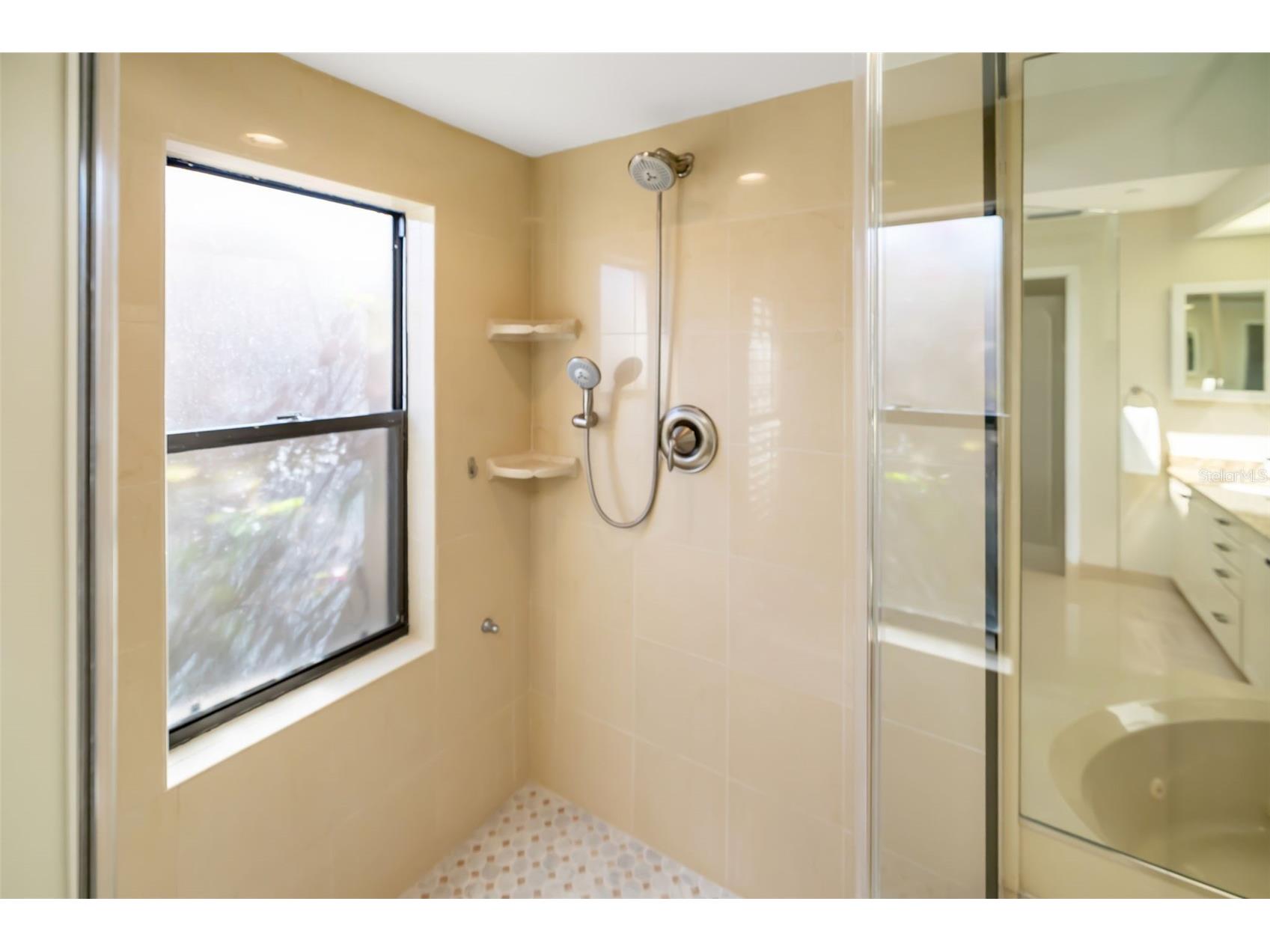 2326 Harbour Oaks Drive Longboat Key FL 34228 A4683180 image29