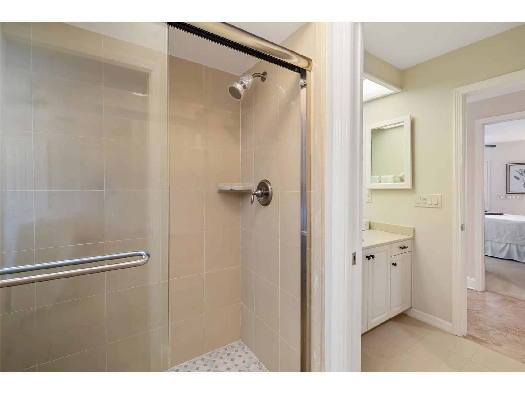 2326 Harbour Oaks Drive Longboat Key FL 34228 A4683180 image33