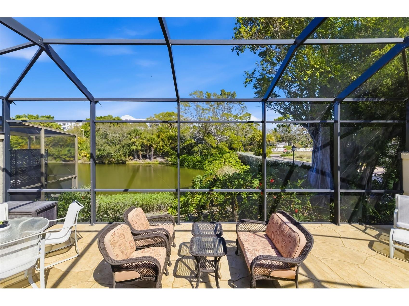 2326 Harbour Oaks Drive Longboat Key FL 34228 A4683180 image39