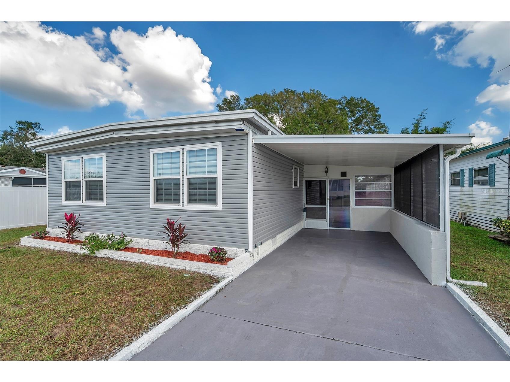 2326 Prestige Drive Holiday FL 34690 W7883568 image3