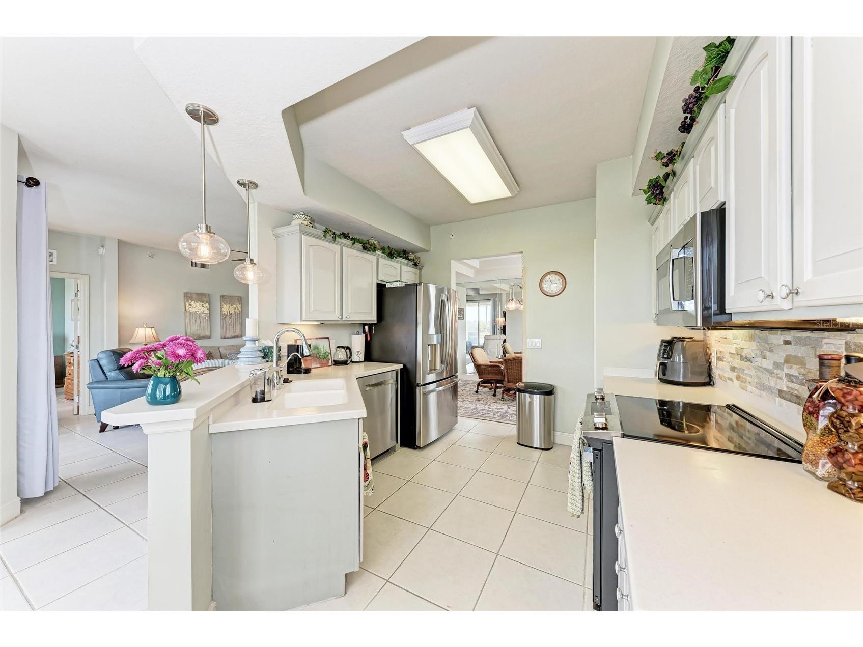 23261 Banbury Way #501 Venice FL 34293 A4678615 image9