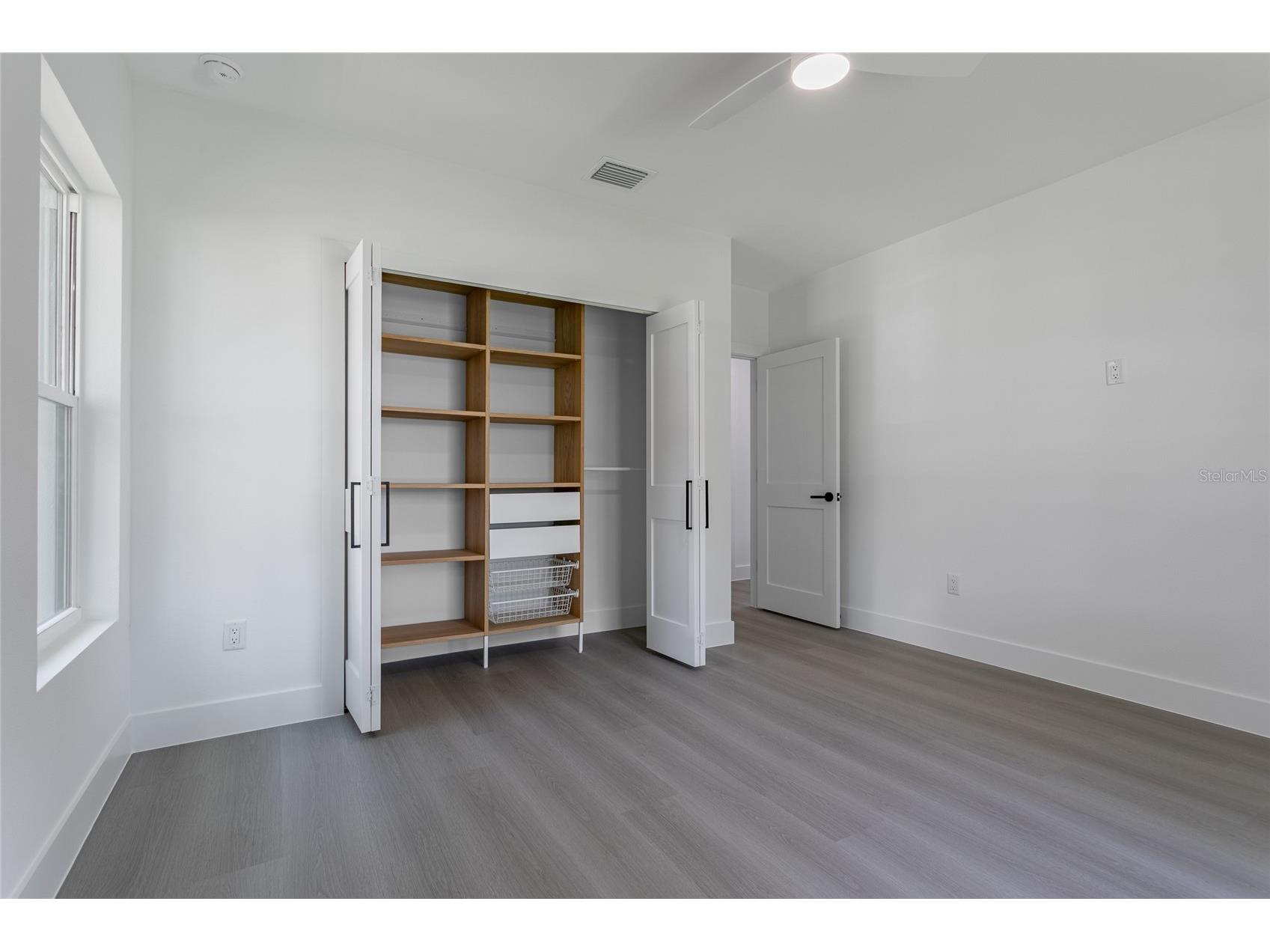 2327/2329 26th Avenue S Saint Petersburg FL 33712 TB8488953 image17