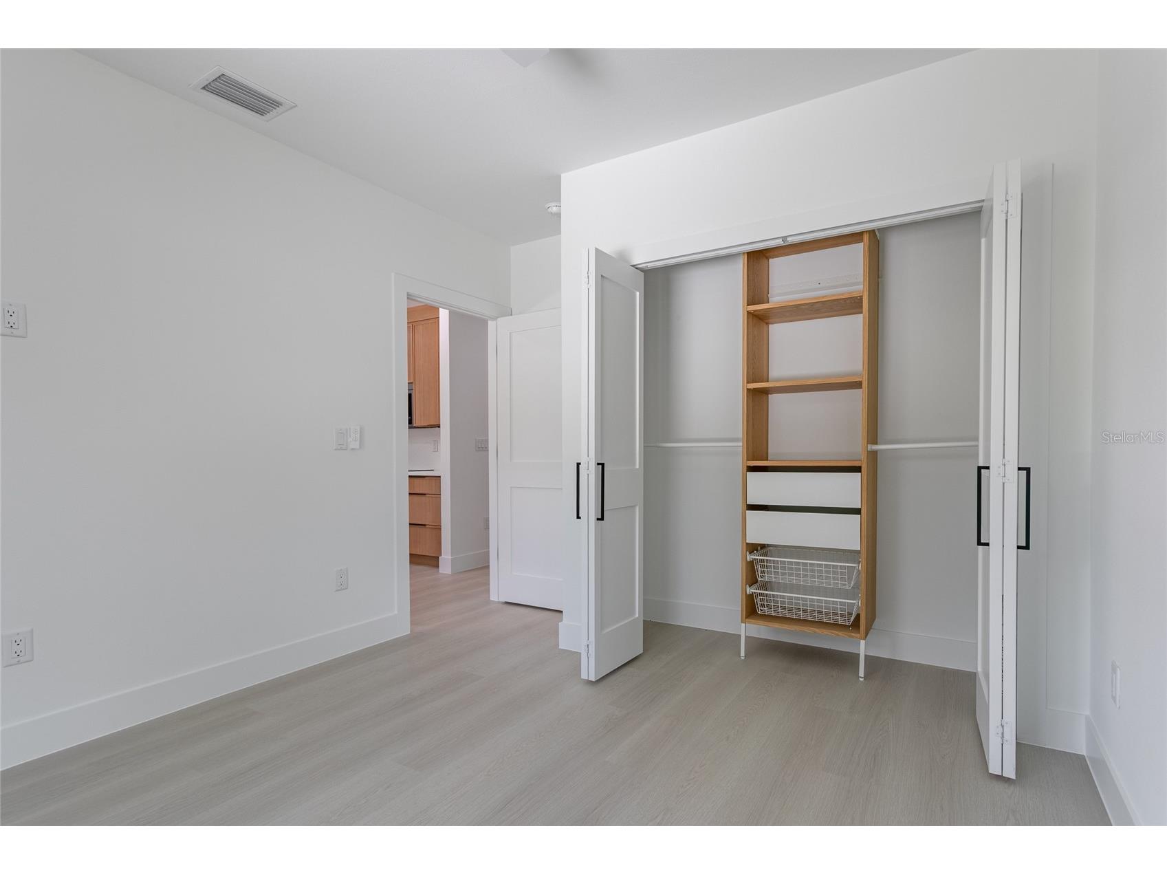 2327/2329 26th Avenue S Saint Petersburg FL 33712 TB8488953 image34
